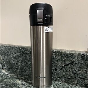 Zojirushi Stainless Steel Water Bottle - Black